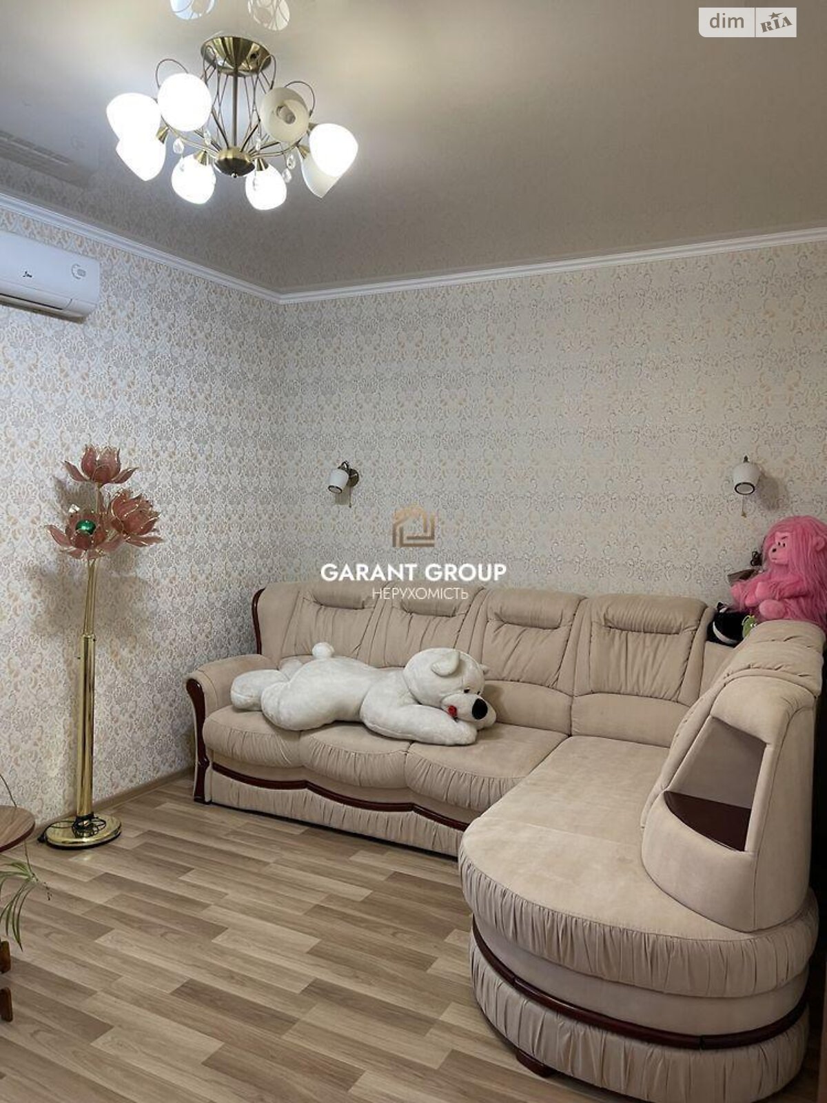 Продаж двокімнатної квартири в Одесі, на мас. Радужний, район Шкільний фото 1