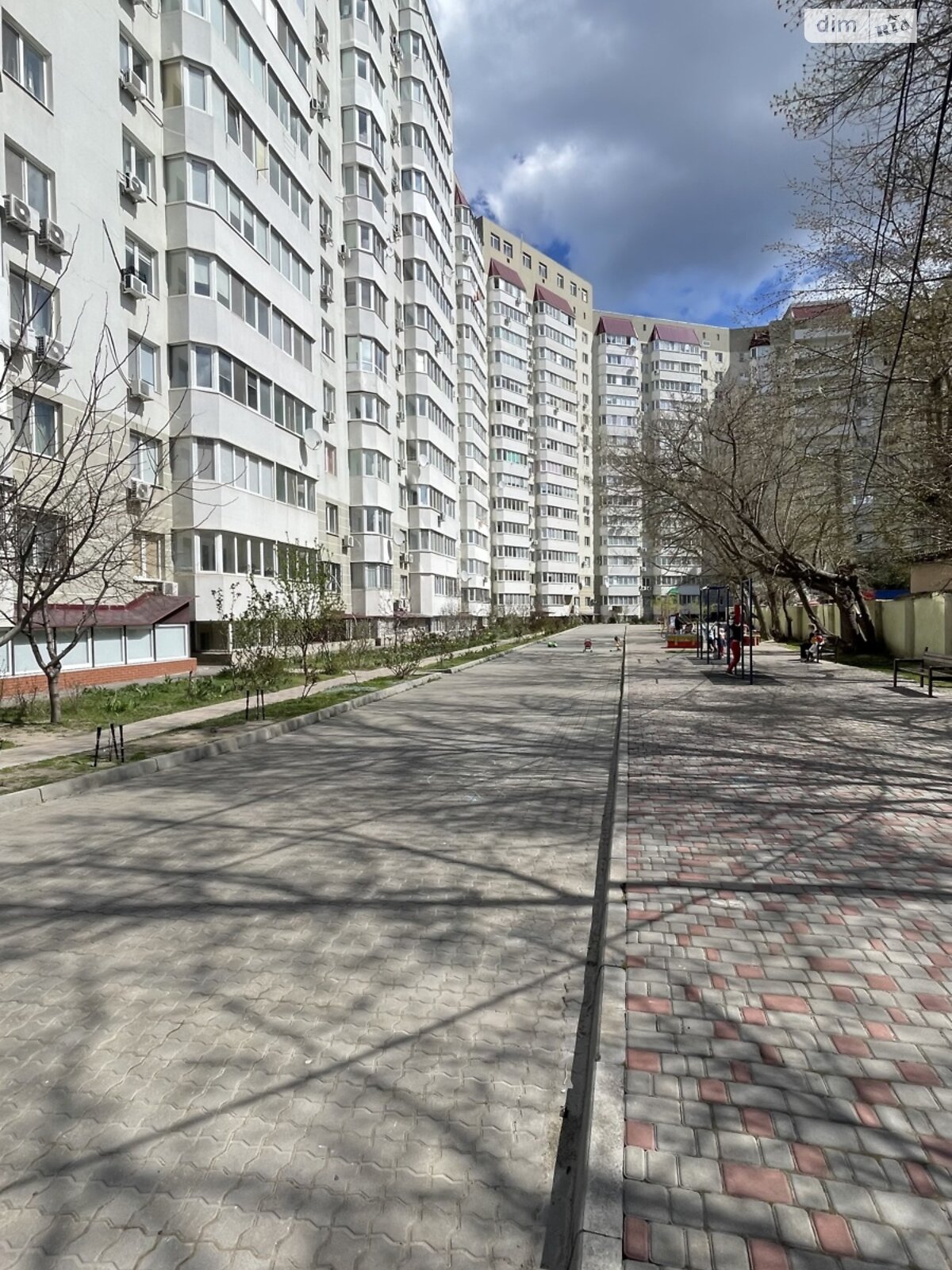 Продаж однокімнатної квартири в Одесі, на вул. Шота Руставелі 9, фото 1