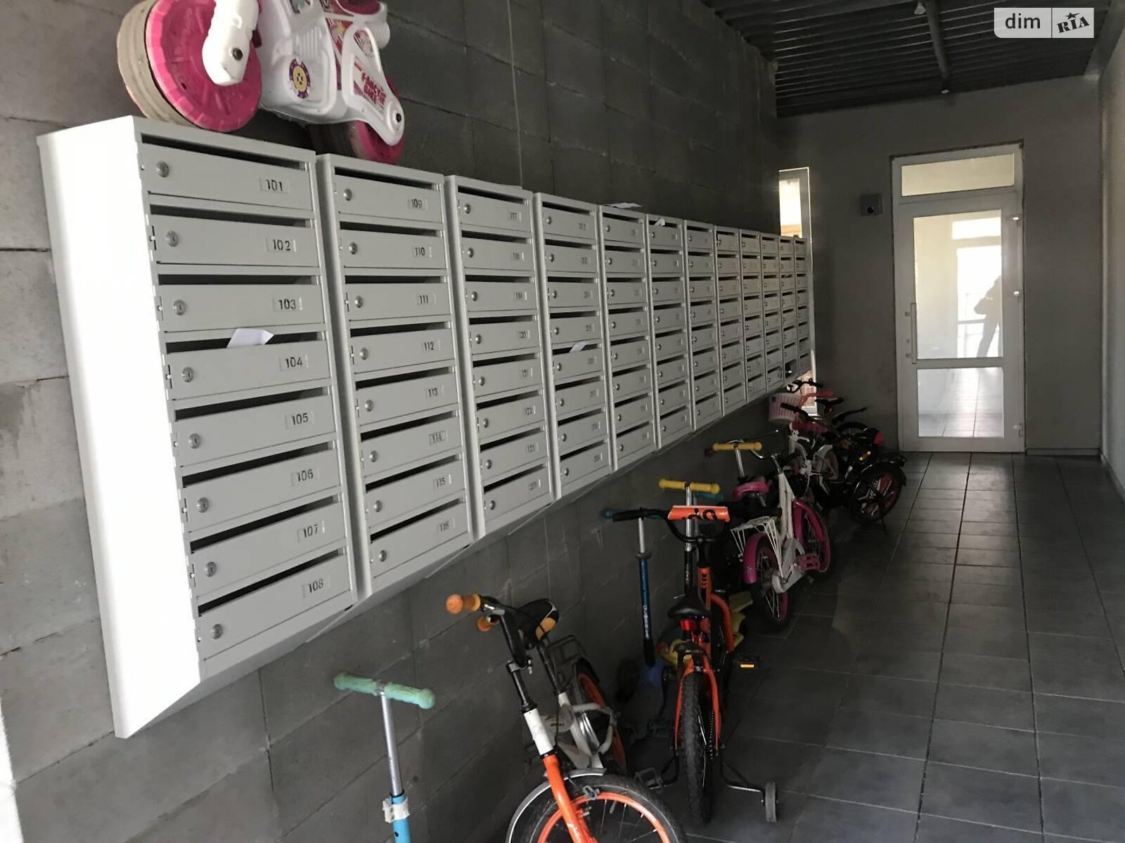 Продаж однокімнатної квартири в Одесі, на вул. Боровського Миколи, район Слободка фото 1 Продаж однокімнатної квартири в Одесі, на вул. Боровського Миколи, район Слободка фото 1
