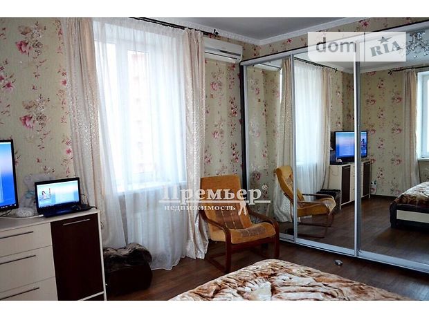 Продажа двухкомнатной квартиры в Одессе, на ул. Михаила Грушевского район Слободка фото 1 Продажа двухкомнатной квартиры в Одессе, на ул. Михаила Грушевского район Слободка фото 1