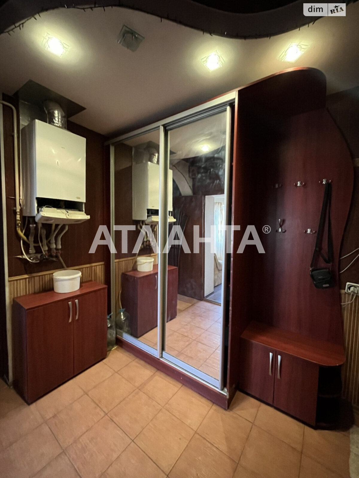 Продажа трехкомнатной квартиры в Одессе, на ул. Михаила Грушевского, район Слободка фото 1