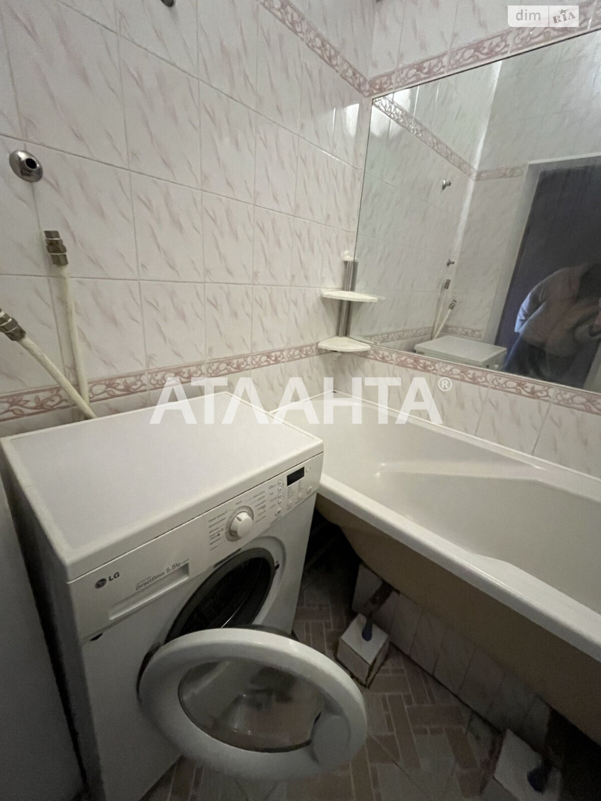 Продажа трехкомнатной квартиры в Одессе, на ул. Михаила Грушевского, район Слободка фото 1