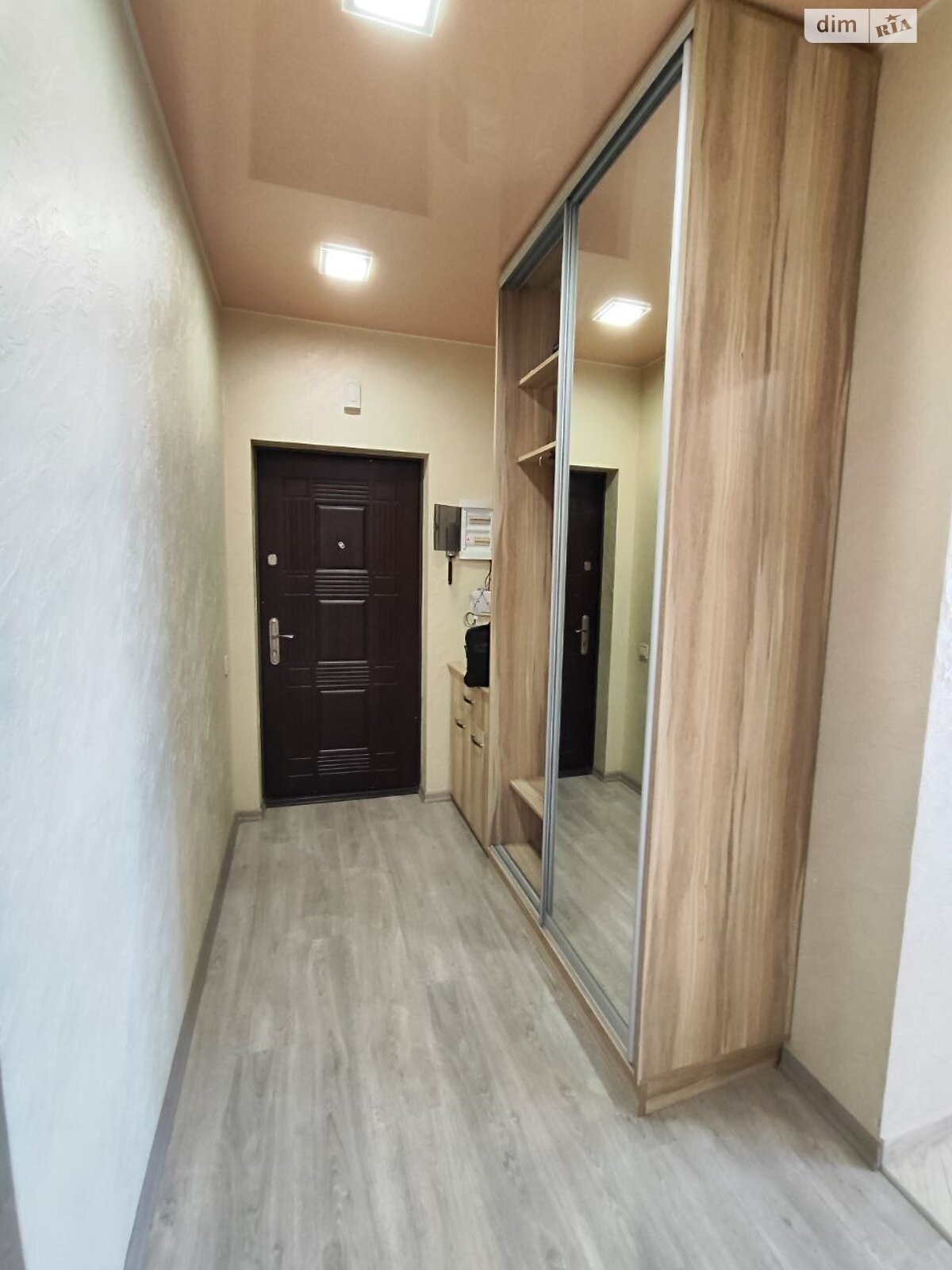 Продаж однокімнатної квартири в Одесі, на вул. Проценка 50 корпус 3, район Слободка фото 1 Продаж однокімнатної квартири в Одесі, на вул. Проценка 50 корпус 3, район Слободка фото 1