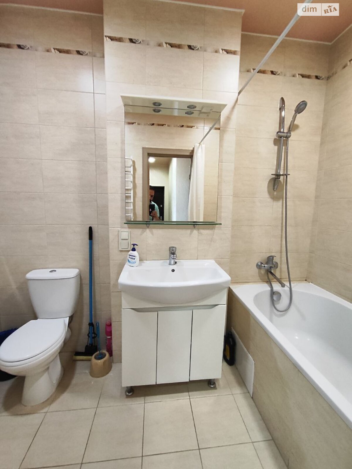 Продаж однокімнатної квартири в Одесі, на вул. Проценка 50 корпус 3, район Слободка фото 1 Продаж однокімнатної квартири в Одесі, на вул. Проценка 50 корпус 3, район Слободка фото 1