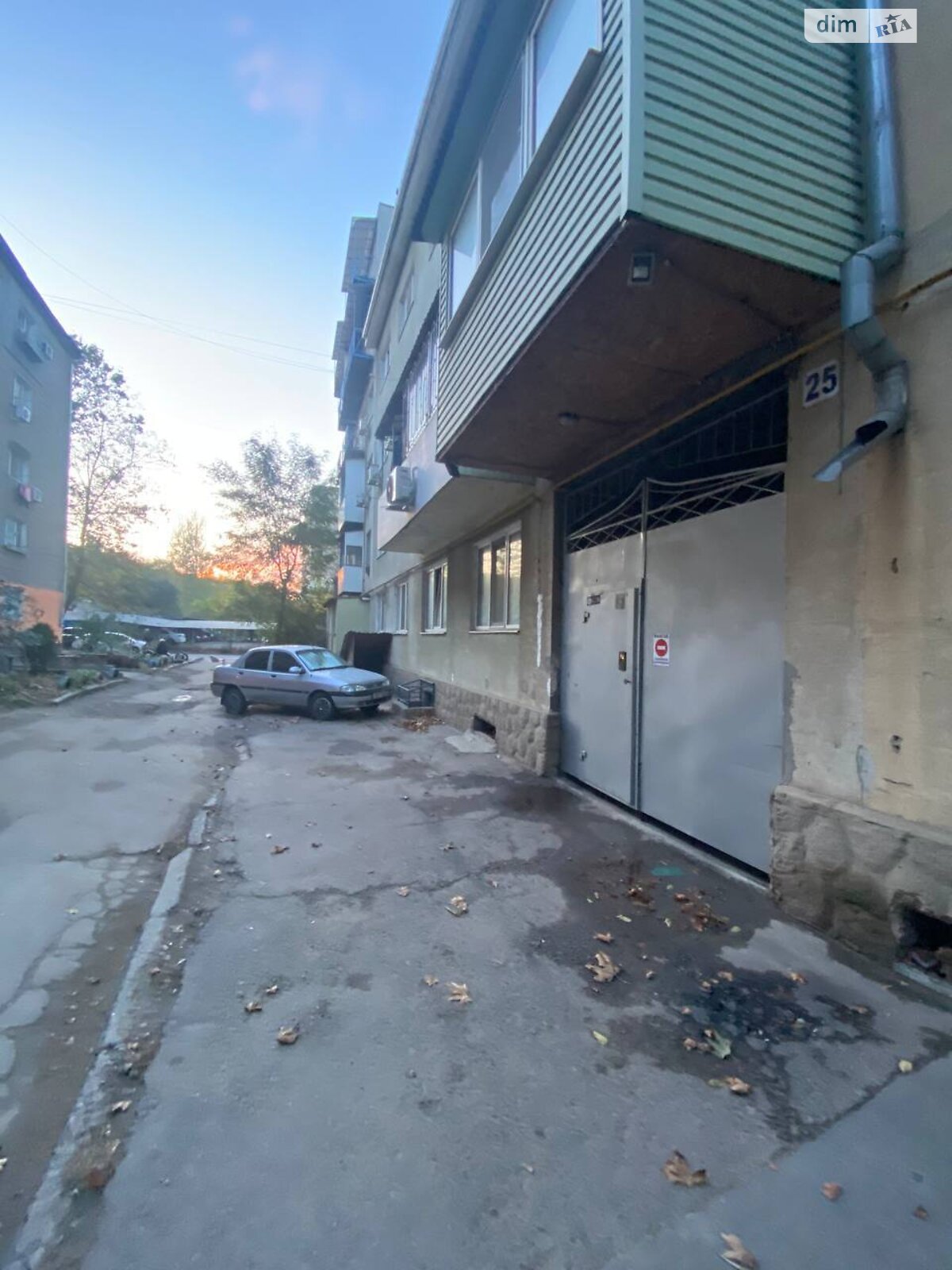 Продаж однокімнатної квартири в Одесі, на вул. Романтиків 25, район Слободка фото 1