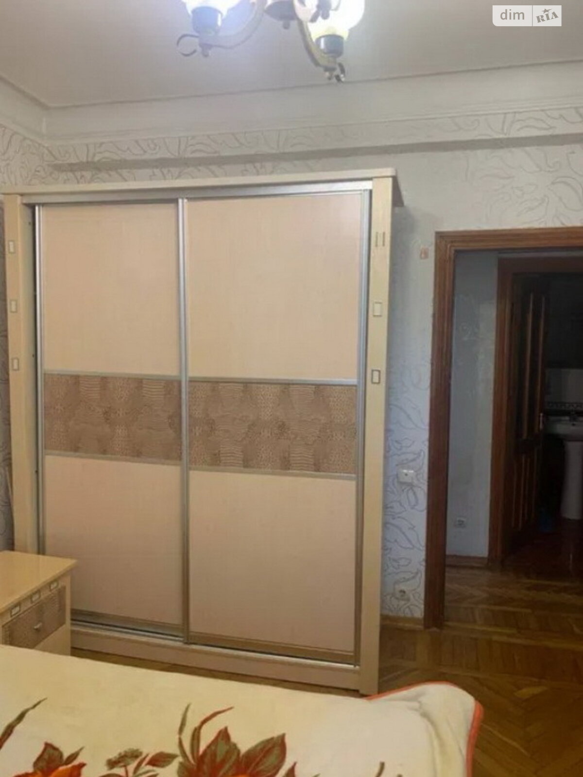 Продажа четырехкомнатной квартиры в Одессе, на ул. Шилова, район Слободка фото 1 Продажа четырехкомнатной квартиры в Одессе, на ул. Шилова, район Слободка фото 1