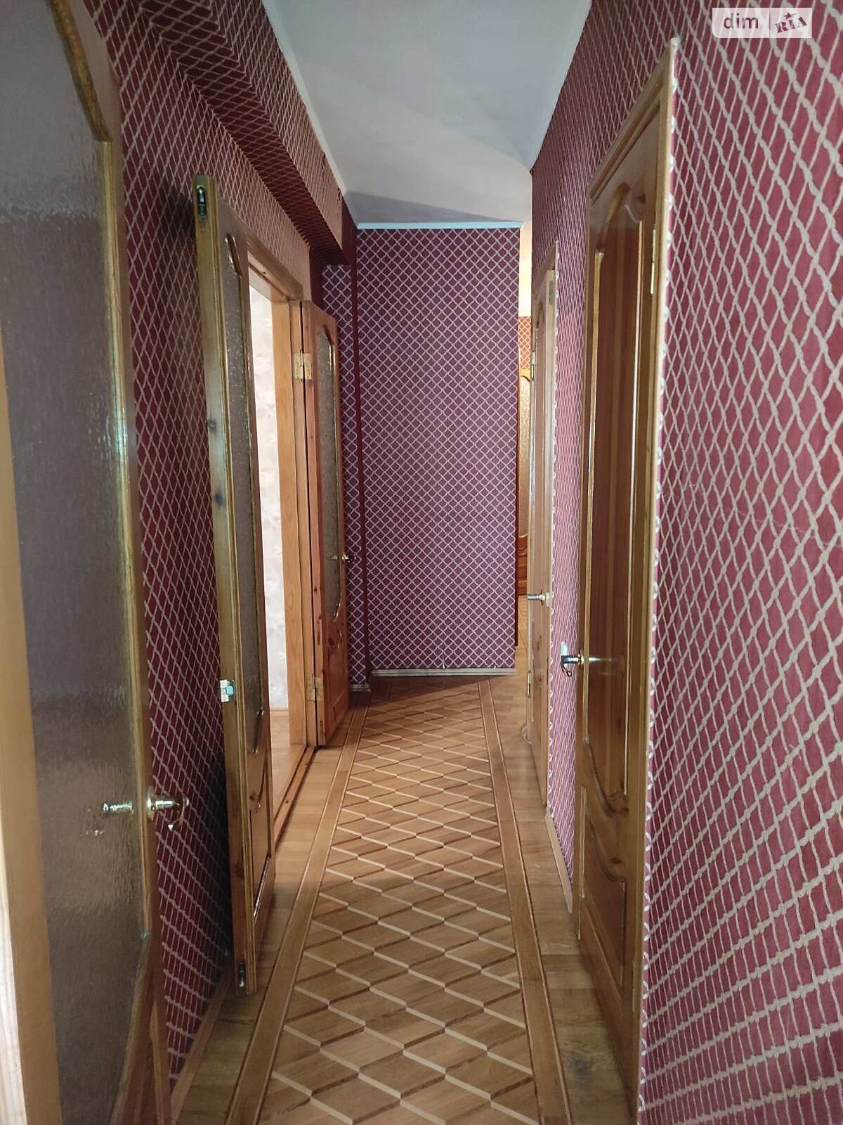 Продажа трехкомнатной квартиры в Одессе, на ул. Шилова, район Слободка фото 1 Продажа трехкомнатной квартиры в Одессе, на ул. Шилова, район Слободка фото 1