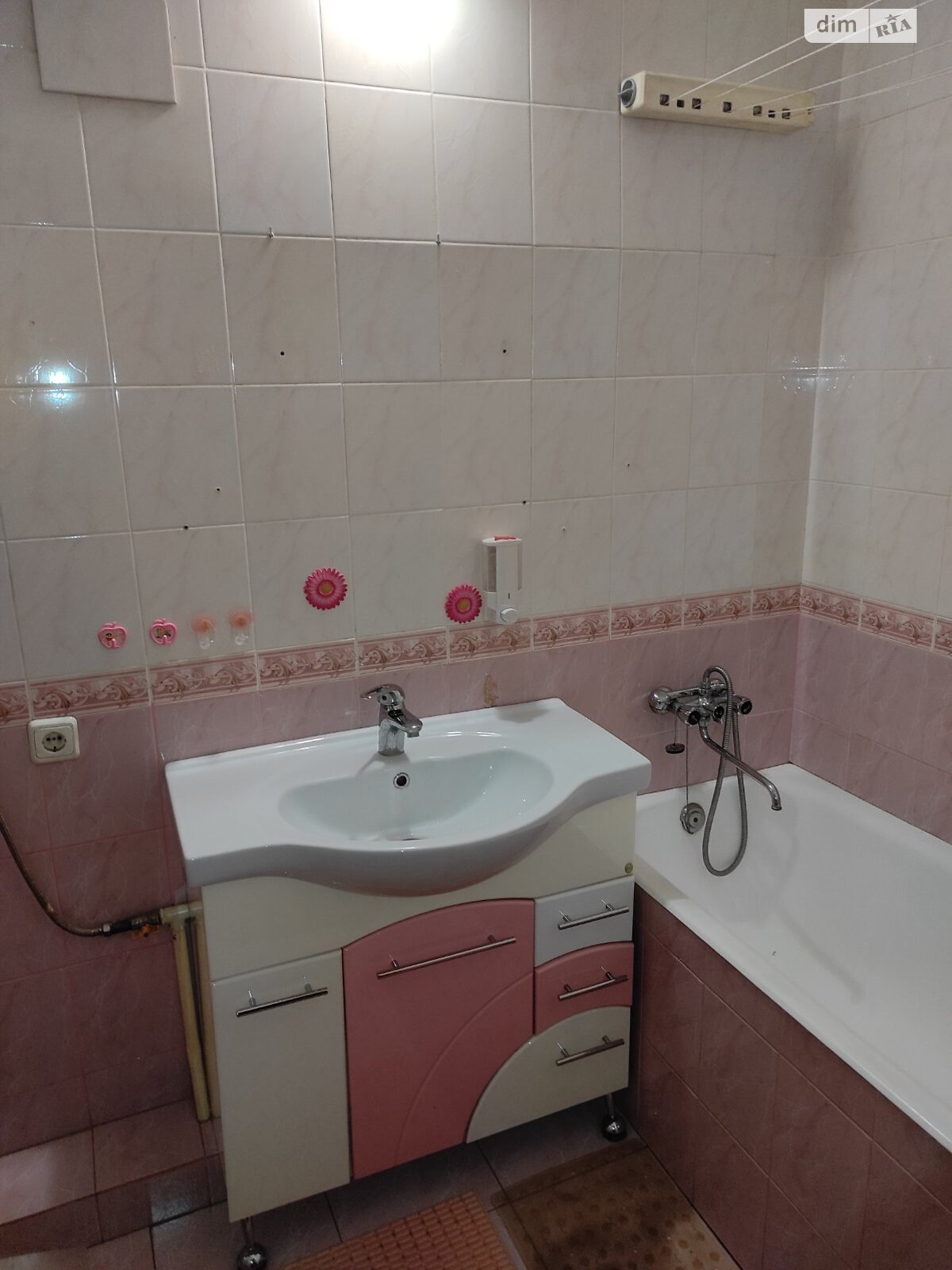 Продажа трехкомнатной квартиры в Одессе, на ул. Шилова, район Слободка фото 1 Продажа трехкомнатной квартиры в Одессе, на ул. Шилова, район Слободка фото 1