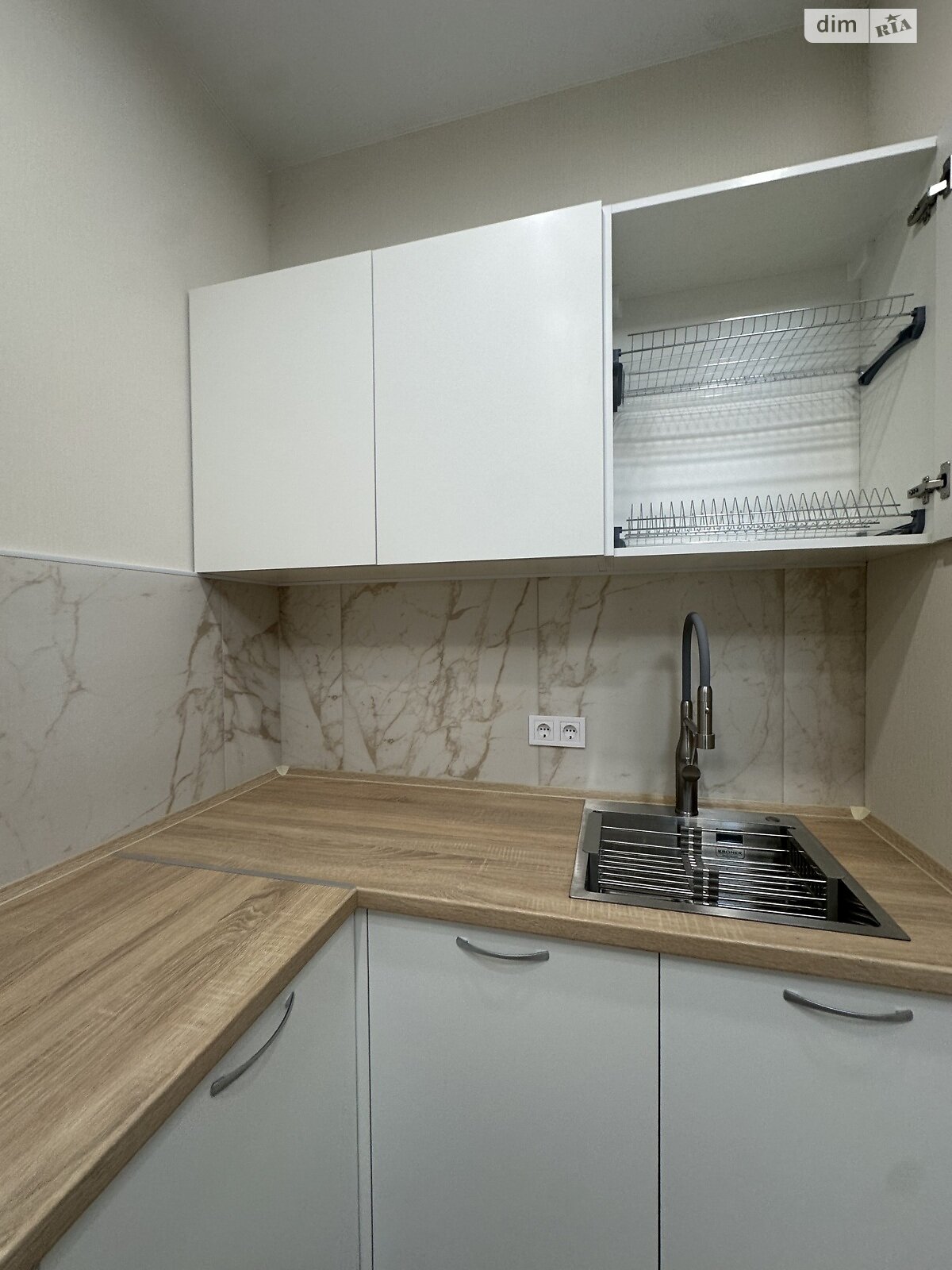 Продаж однокімнатної квартири в Одесі, на вул. Слобідська 56 корпус 2, район Слободка фото 1