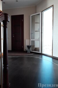 Продажа четырехкомнатной квартиры в Одессе, на ул. Академика Сахарова, район Пересыпский фото 2