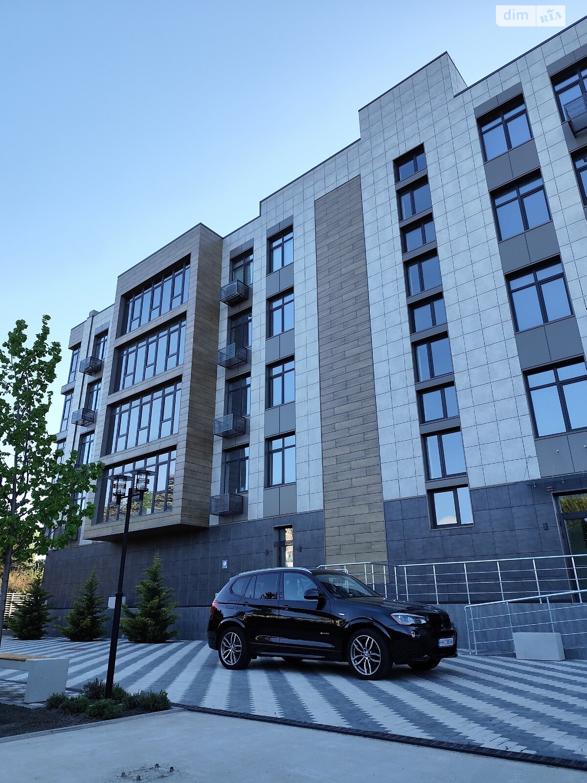 Продаж однокімнатної квартири в Одесі, на просп. Чорноморський 2, кв. 15, район Совіньйон фото 1 Продаж однокімнатної квартири в Одесі, на просп. Чорноморський 2, кв. 15, район Совіньйон фото 1