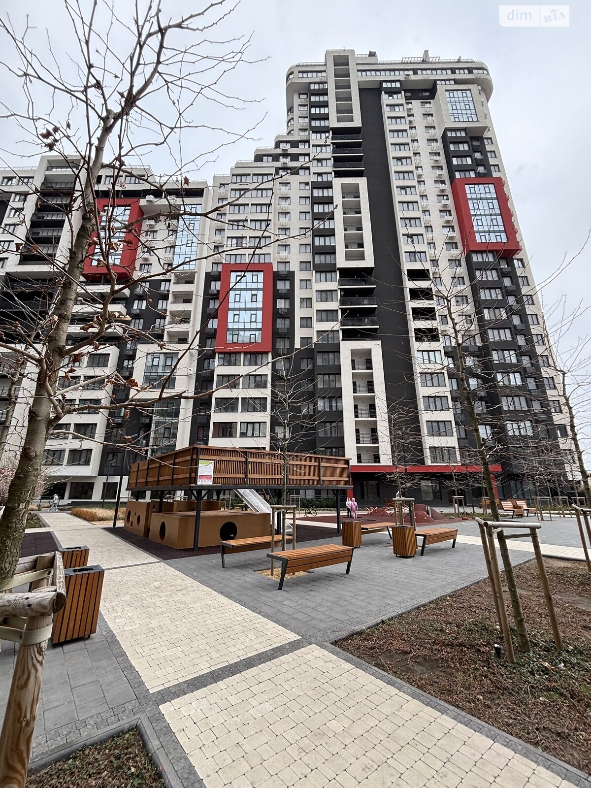Продажа трехкомнатной квартиры в Одессе, на ул. Спортивная 3/1, район Совиньон фото 1 Продажа трехкомнатной квартиры в Одессе, на ул. Спортивная 3/1, район Совиньон фото 1