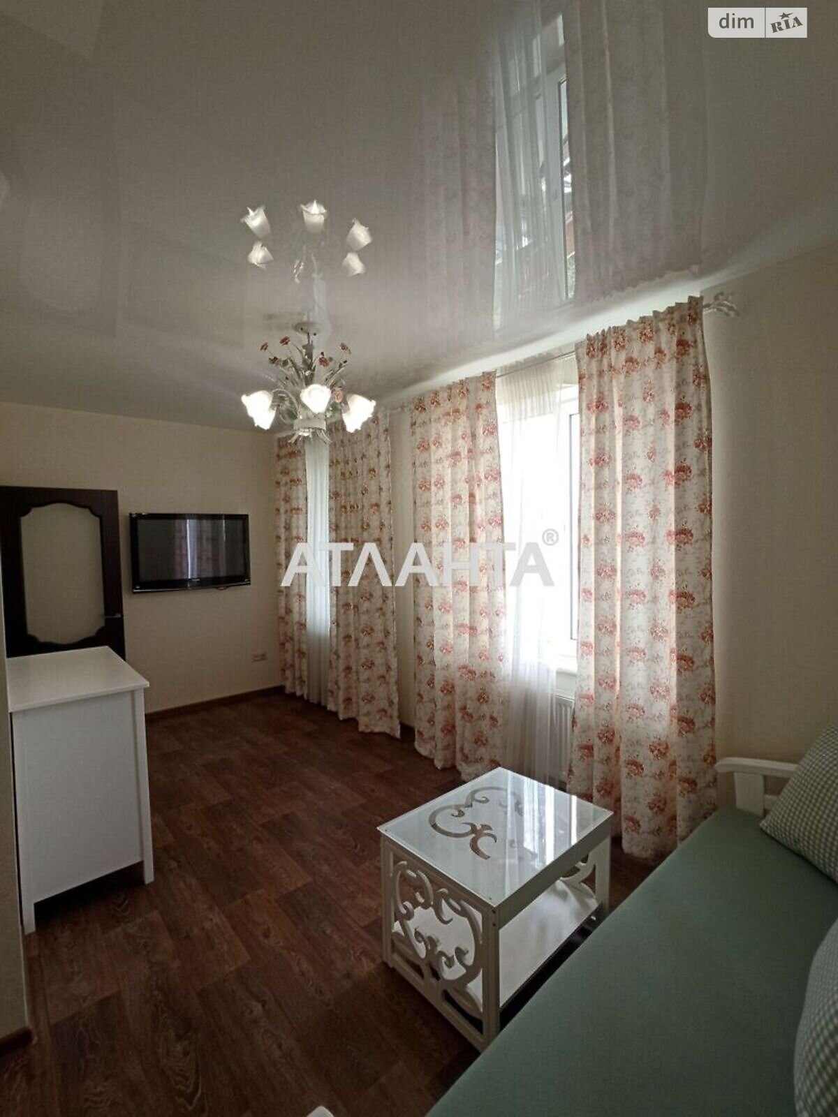 Продаж однокімнатної квартири в Одесі, на Пригородская 1, район Совіньйон фото 1