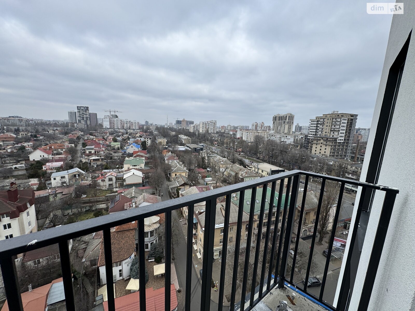 Продажа однокомнатной квартиры в Одессе, на ул. Чубаевская 1, район Средний Фонтан фото 1 Продажа однокомнатной квартиры в Одессе, на ул. Чубаевская 1, район Средний Фонтан фото 1