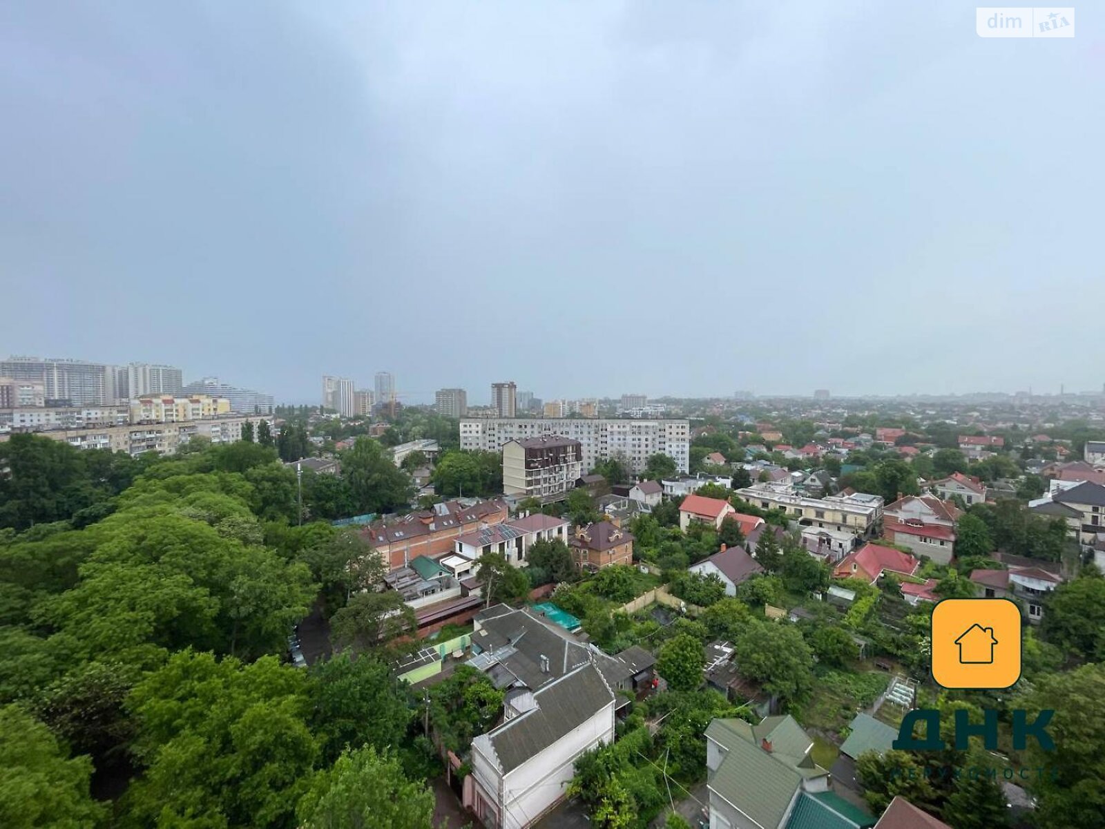 Продаж однокімнатної квартири в Одесі, на вул. Чубаївська 1, район Середній Фонтан фото 1 Продаж однокімнатної квартири в Одесі, на вул. Чубаївська 1, район Середній Фонтан фото 1