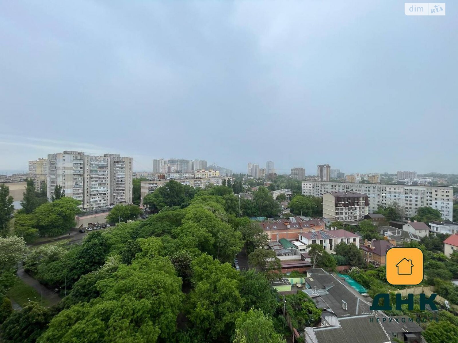 Продаж однокімнатної квартири в Одесі, на вул. Чубаївська 1, район Середній Фонтан фото 1 Продаж однокімнатної квартири в Одесі, на вул. Чубаївська 1, район Середній Фонтан фото 1