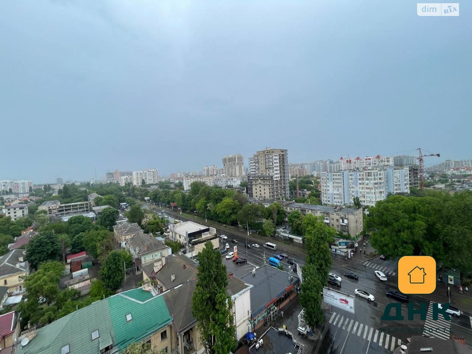 Продаж двокімнатної квартири в Одесі, на вул. Чубаївська 1, район Середній Фонтан фото 1 Продаж двокімнатної квартири в Одесі, на вул. Чубаївська 1, район Середній Фонтан фото 1