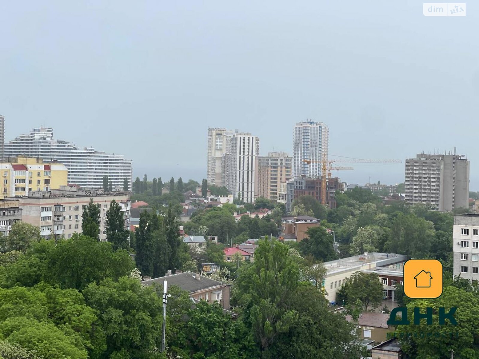 Продаж однокімнатної квартири в Одесі, на вул. Чубаївська 1, район Середній Фонтан фото 1 Продаж однокімнатної квартири в Одесі, на вул. Чубаївська 1, район Середній Фонтан фото 1