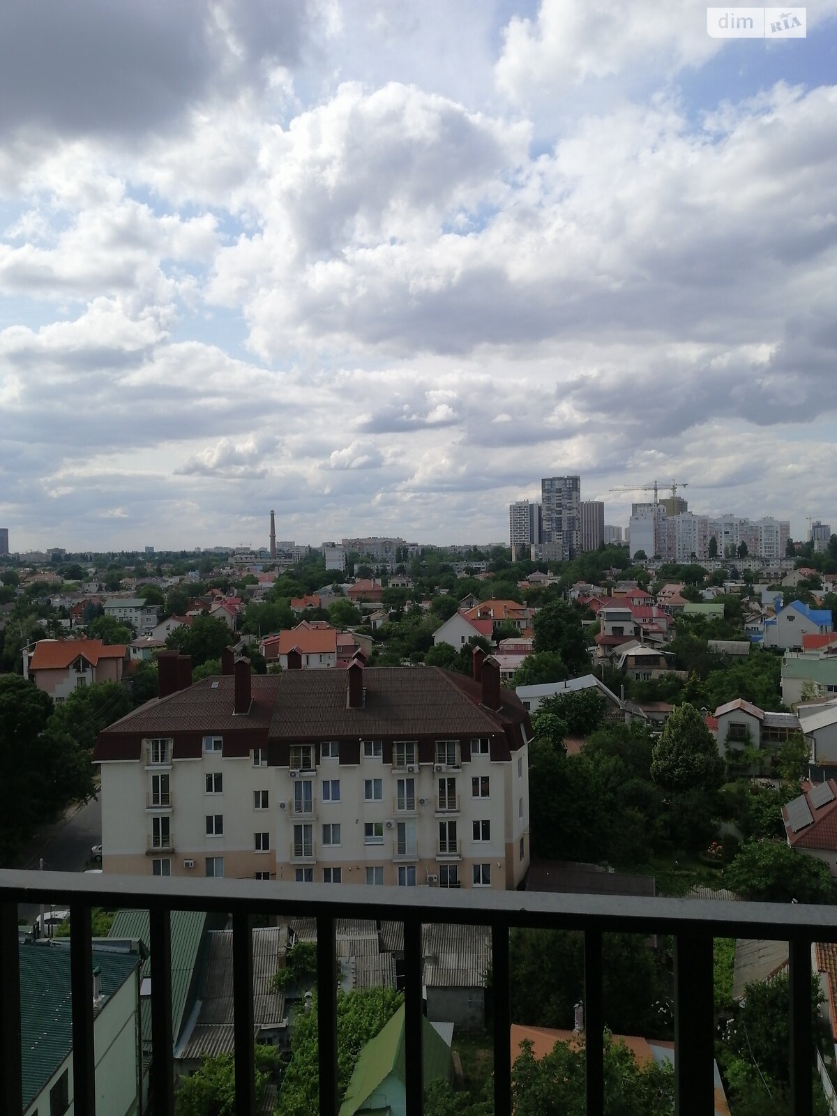 Продаж однокімнатної квартири в Одесі, на вул. Чубаївська 1, район Середній Фонтан фото 1