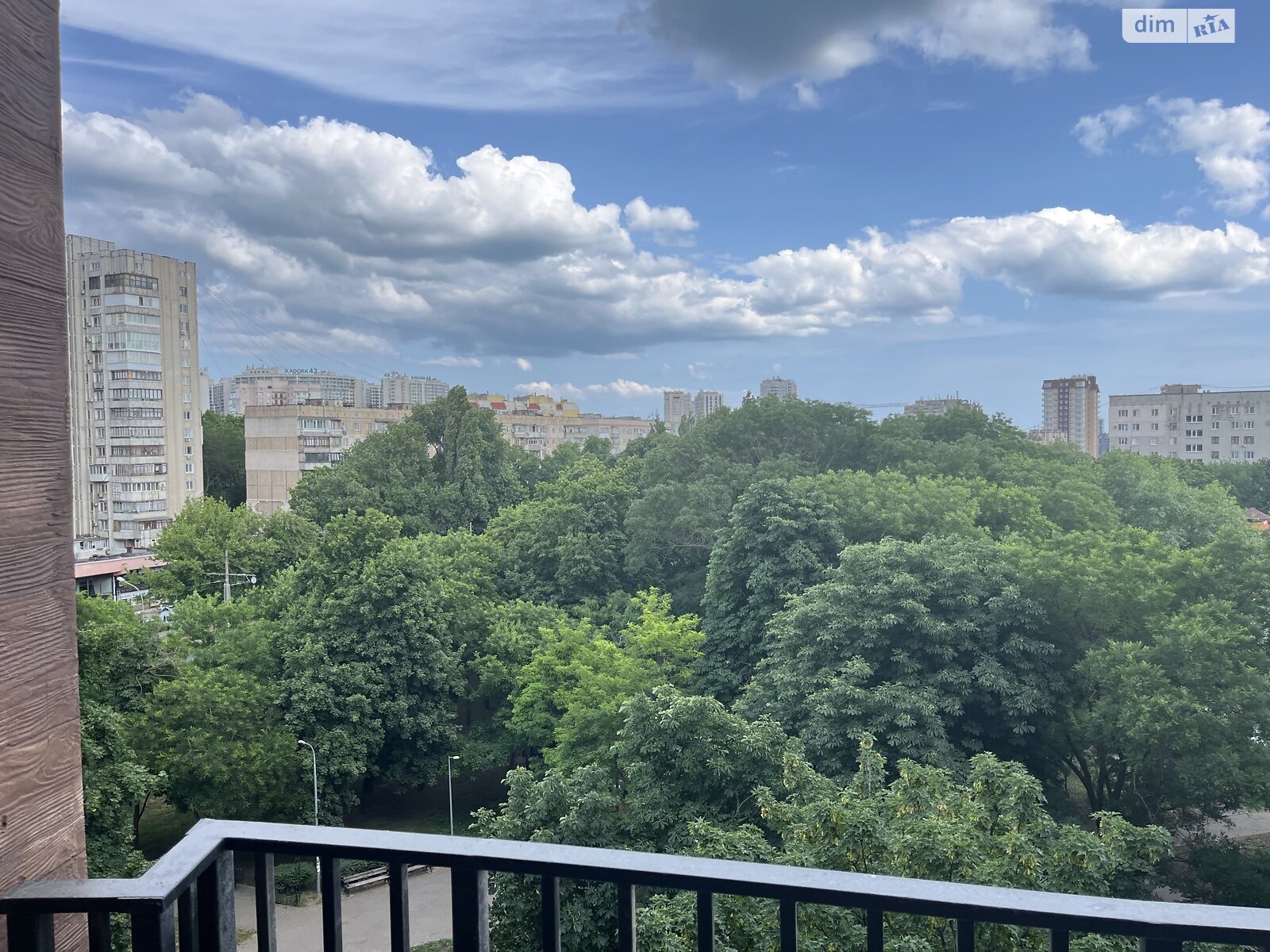 Продаж однокімнатної квартири в Одесі, на вул. Чубаївська, район Середній Фонтан фото 1 Продаж однокімнатної квартири в Одесі, на вул. Чубаївська, район Середній Фонтан фото 1