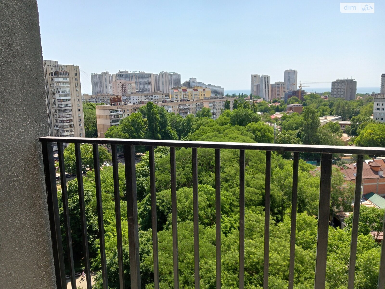 Продаж однокімнатної квартири в Одесі, на вул. Чубаївська 1, район Середній Фонтан фото 1 Продаж однокімнатної квартири в Одесі, на вул. Чубаївська 1, район Середній Фонтан фото 1