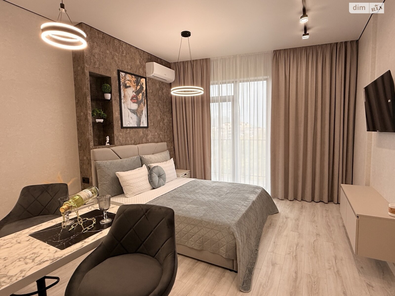 Продаж однокімнатної квартири в Одесі, на вул. Чубаївська 1, кв. 121, район Середній Фонтан фото 1