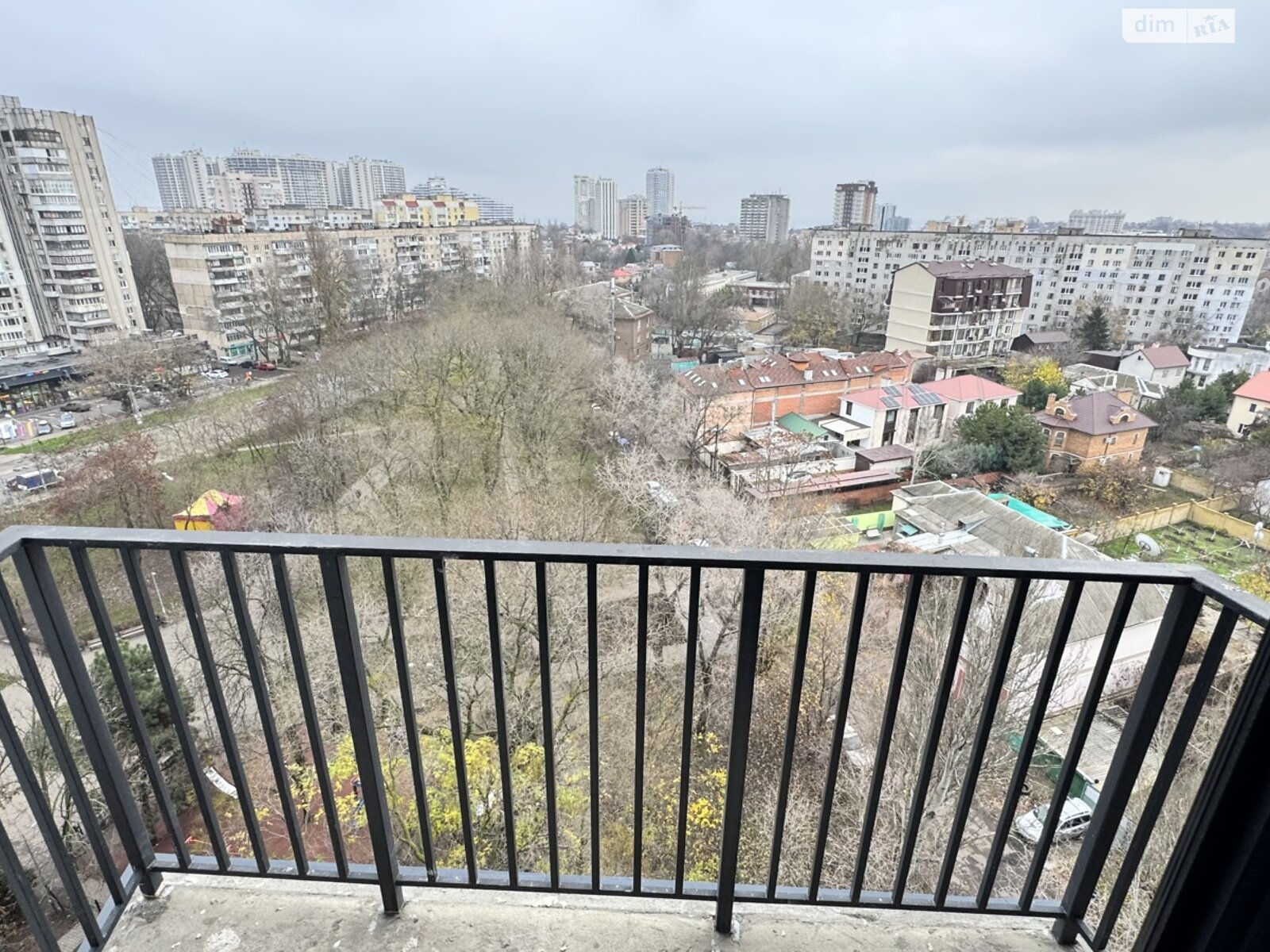 Продажа однокомнатной квартиры в Одессе, на ул. Чубаевская 1, район Средний Фонтан фото 1 Продажа однокомнатной квартиры в Одессе, на ул. Чубаевская 1, район Средний Фонтан фото 1