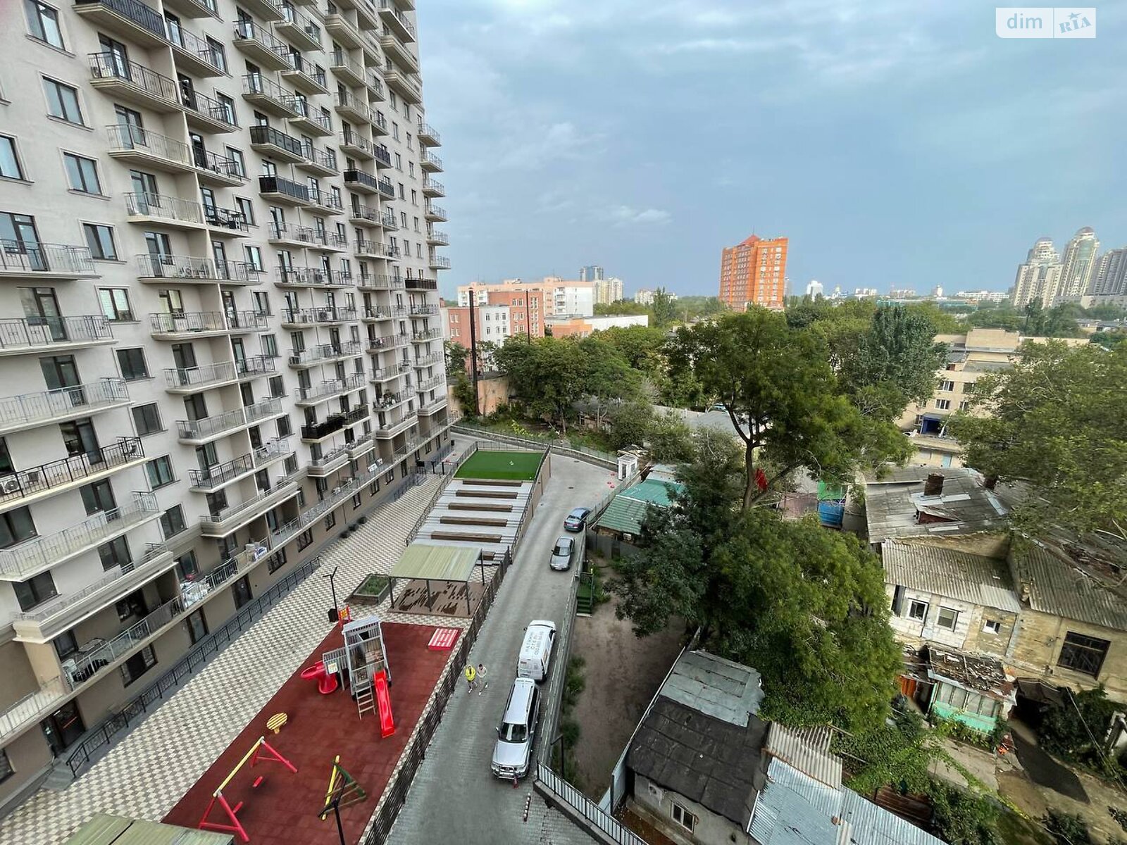 Продажа однокомнатной квартиры в Одессе, на дор. Фонтанская 25И, кв. 254, район Средний Фонтан фото 1 Продажа однокомнатной квартиры в Одессе, на дор. Фонтанская 25И, кв. 254, район Средний Фонтан фото 1
