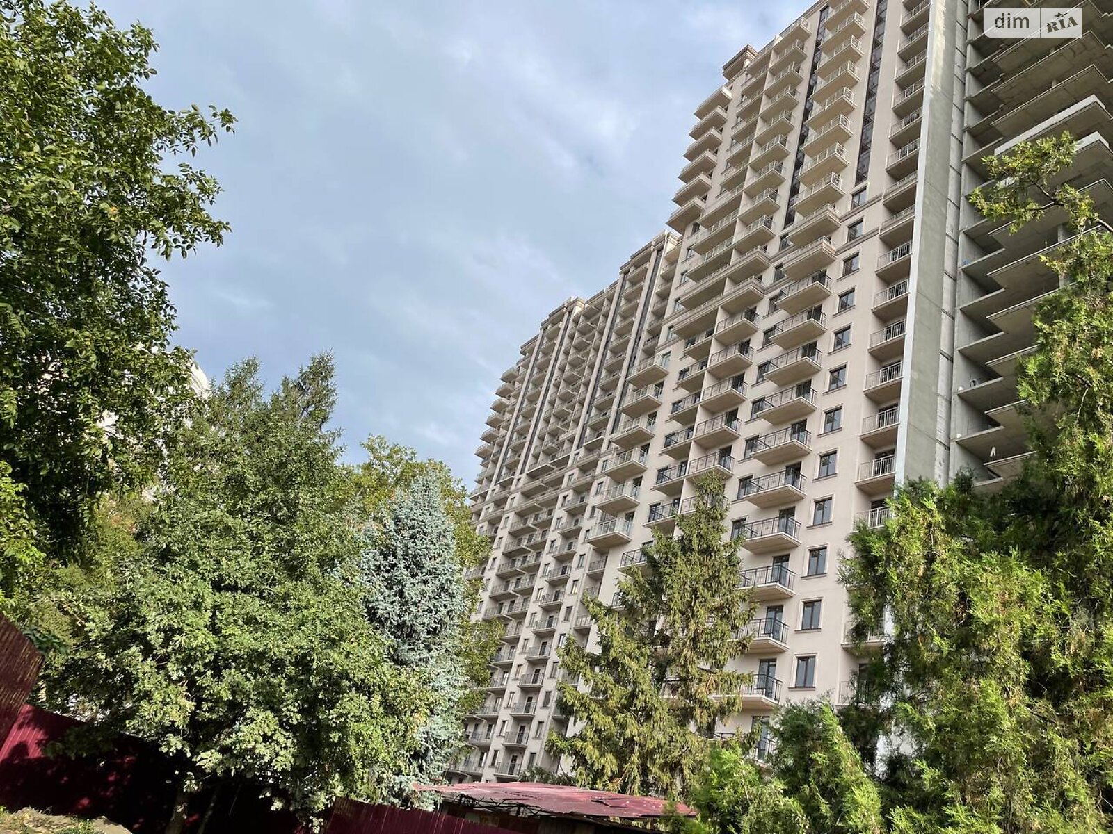 Продаж однокімнатної квартири в Одесі, на дор. Фонтанська 25И, район Середній Фонтан фото 1 Продаж однокімнатної квартири в Одесі, на дор. Фонтанська 25И, район Середній Фонтан фото 1