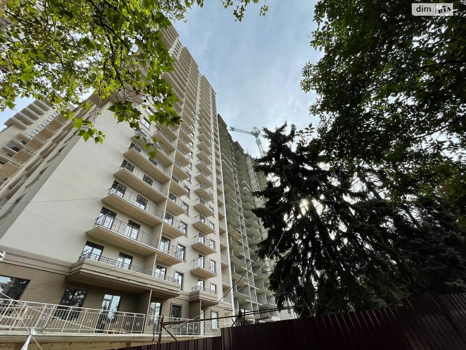 Продаж однокімнатної квартири в Одесі, на дор. Фонтанська 25И, район Середній Фонтан фото 1 Продаж однокімнатної квартири в Одесі, на дор. Фонтанська 25И, район Середній Фонтан фото 1