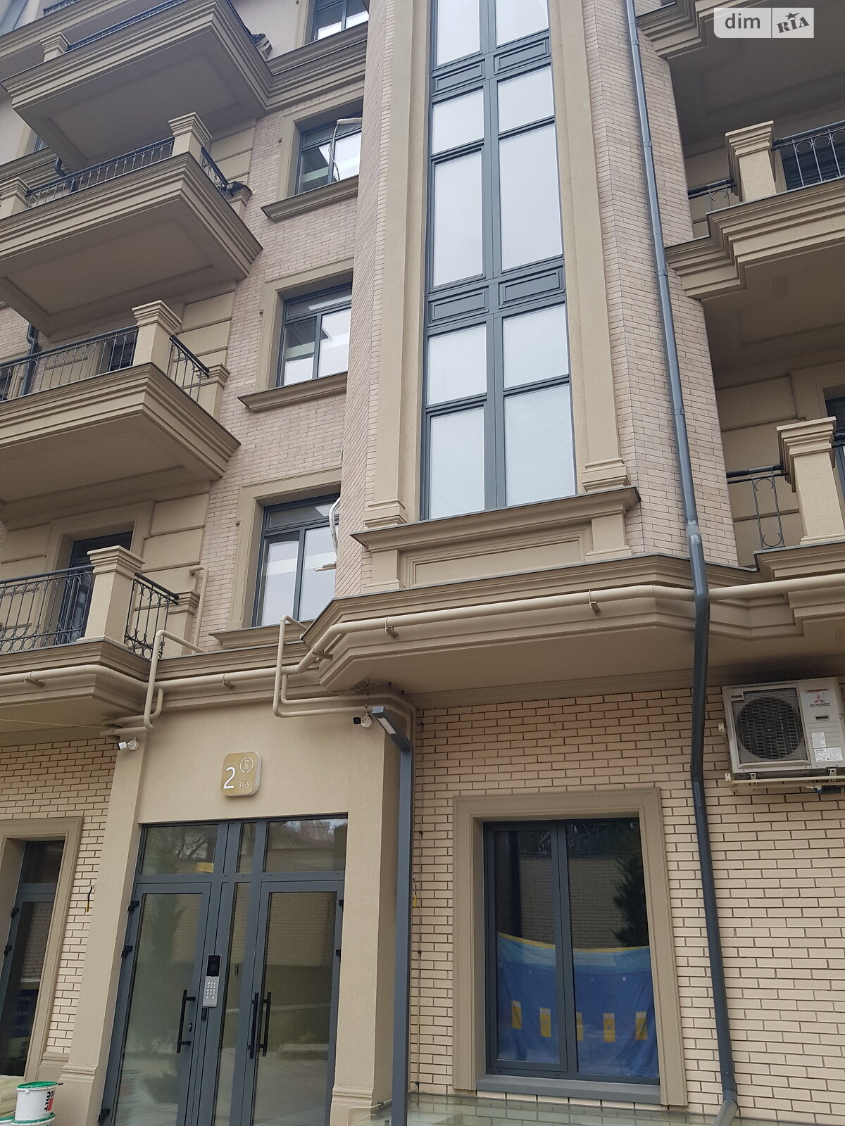 Продаж двокімнатної квартири в Одесі, на дор. Фонтанська, район Середній Фонтан фото 1 Продаж двокімнатної квартири в Одесі, на дор. Фонтанська, район Середній Фонтан фото 1