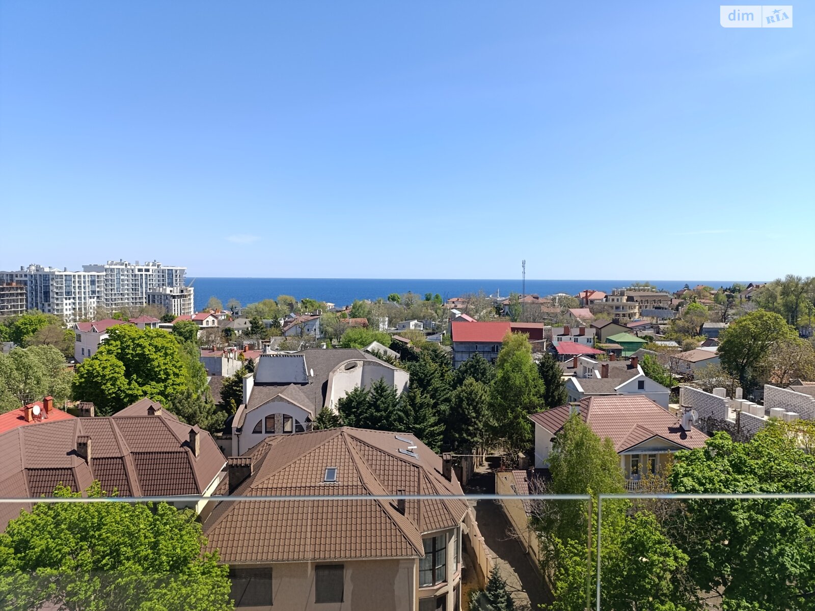 Продажа четырехкомнатной квартиры в Одессе, на дор. Фонтанская 62К, кв. 30, район Средний Фонтан фото 1 Продажа четырехкомнатной квартиры в Одессе, на дор. Фонтанская 62К, кв. 30, район Средний Фонтан фото 1
