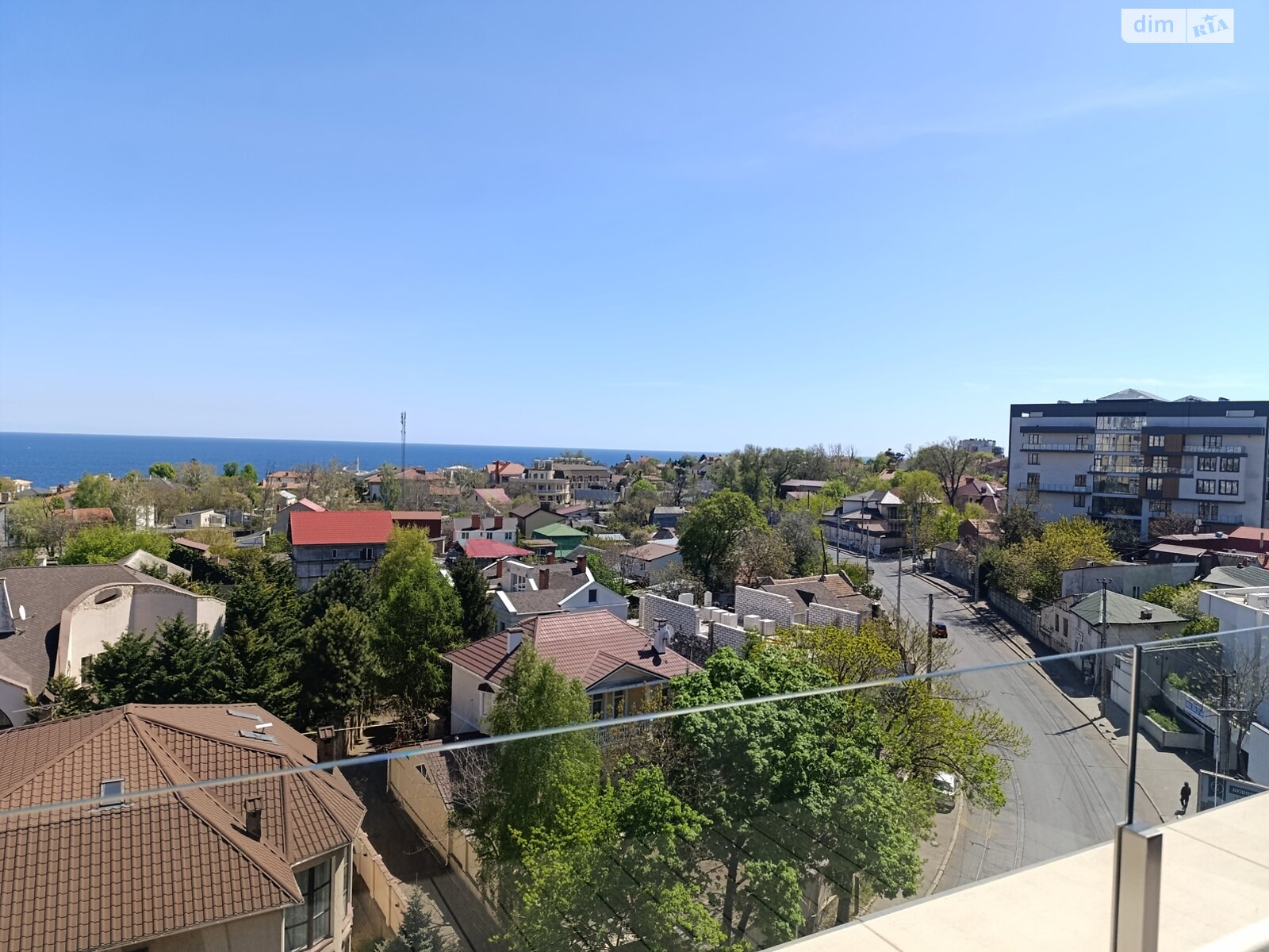 Продажа четырехкомнатной квартиры в Одессе, на дор. Фонтанская 62К, кв. 30, район Средний Фонтан фото 1 Продажа четырехкомнатной квартиры в Одессе, на дор. Фонтанская 62К, кв. 30, район Средний Фонтан фото 1