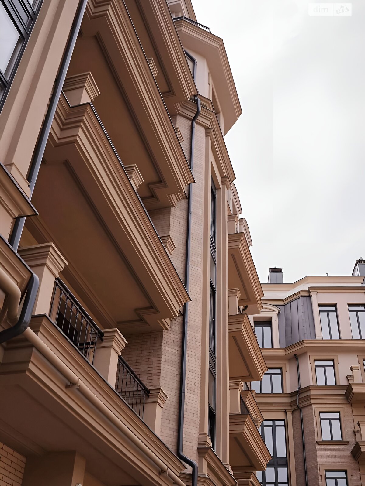 Продажа двухкомнатной квартиры в Одессе, на дор. Фонтанская 62К, район Средний Фонтан фото 1 Продажа двухкомнатной квартиры в Одессе, на дор. Фонтанская 62К, район Средний Фонтан фото 1