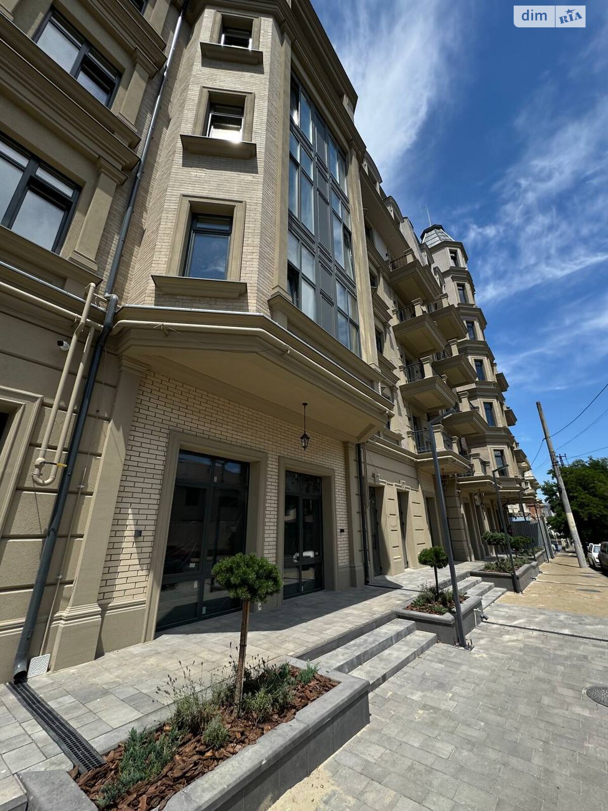 Продажа однокомнатной квартиры в Одессе, на дор. Фонтанская 62К, район Средний Фонтан фото 1 Продажа однокомнатной квартиры в Одессе, на дор. Фонтанская 62К, район Средний Фонтан фото 1