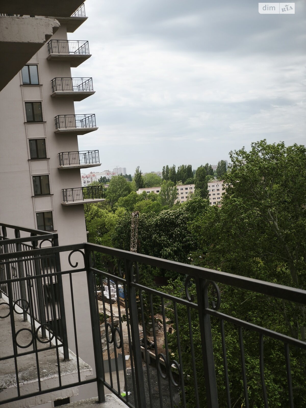 Продаж двокімнатної квартири в Одесі, на дор. Фонтанська 25 корпус 1, район Середній Фонтан фото 1 Продаж двокімнатної квартири в Одесі, на дор. Фонтанська 25 корпус 1, район Середній Фонтан фото 1