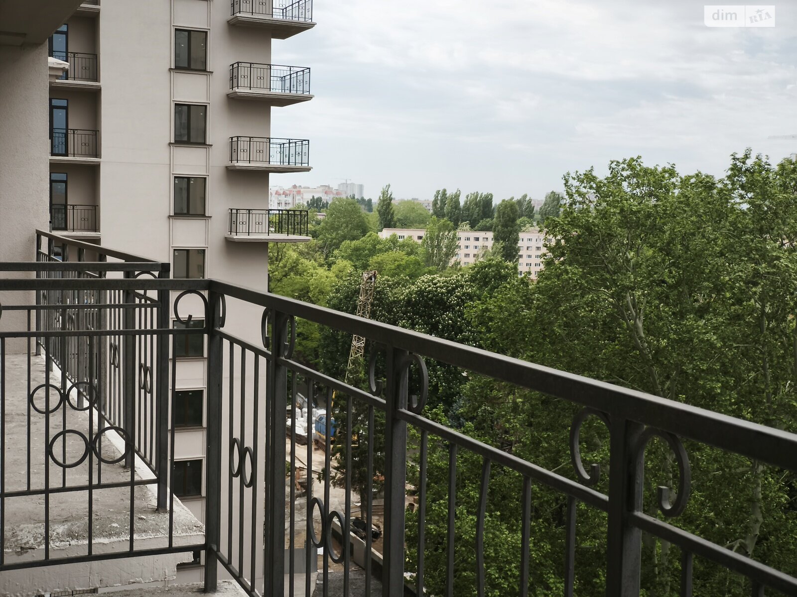 Продаж двокімнатної квартири в Одесі, на дор. Фонтанська 25 корпус 1, район Середній Фонтан фото 1 Продаж двокімнатної квартири в Одесі, на дор. Фонтанська 25 корпус 1, район Середній Фонтан фото 1