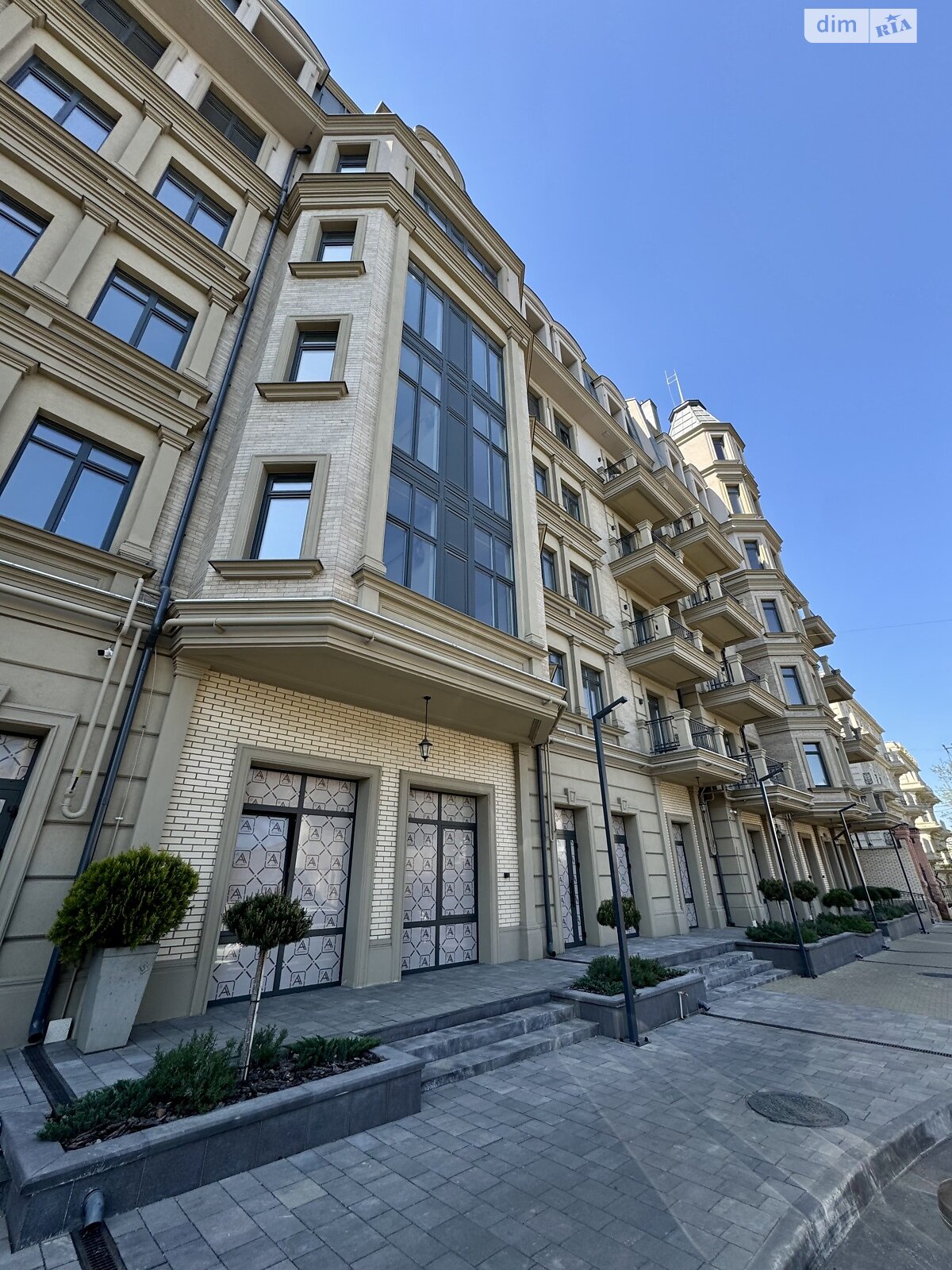 Продаж двокімнатної квартири в Одесі, на дор. Фонтанська 62К, район Середній Фонтан фото 1 Продаж двокімнатної квартири в Одесі, на дор. Фонтанська 62К, район Середній Фонтан фото 1