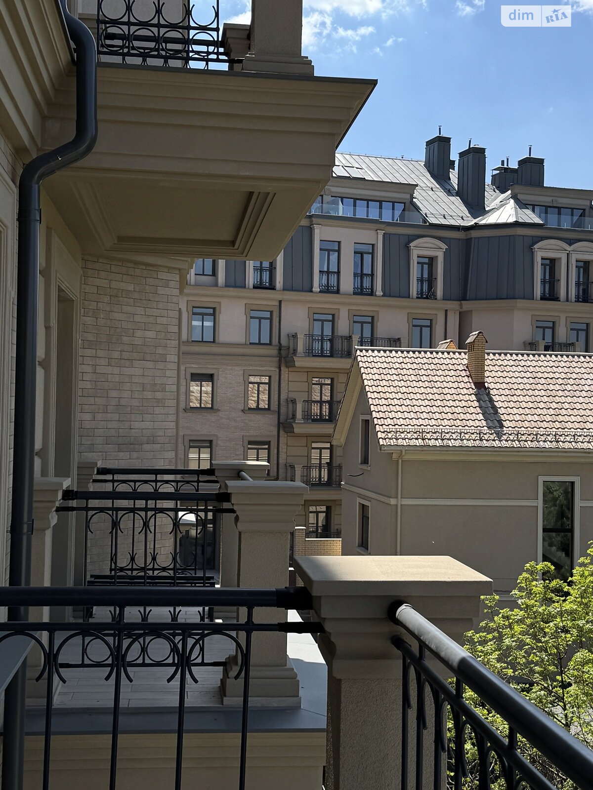 Продаж двокімнатної квартири в Одесі, на дор. Фонтанська 62К, район Середній Фонтан фото 1 Продаж двокімнатної квартири в Одесі, на дор. Фонтанська 62К, район Середній Фонтан фото 1