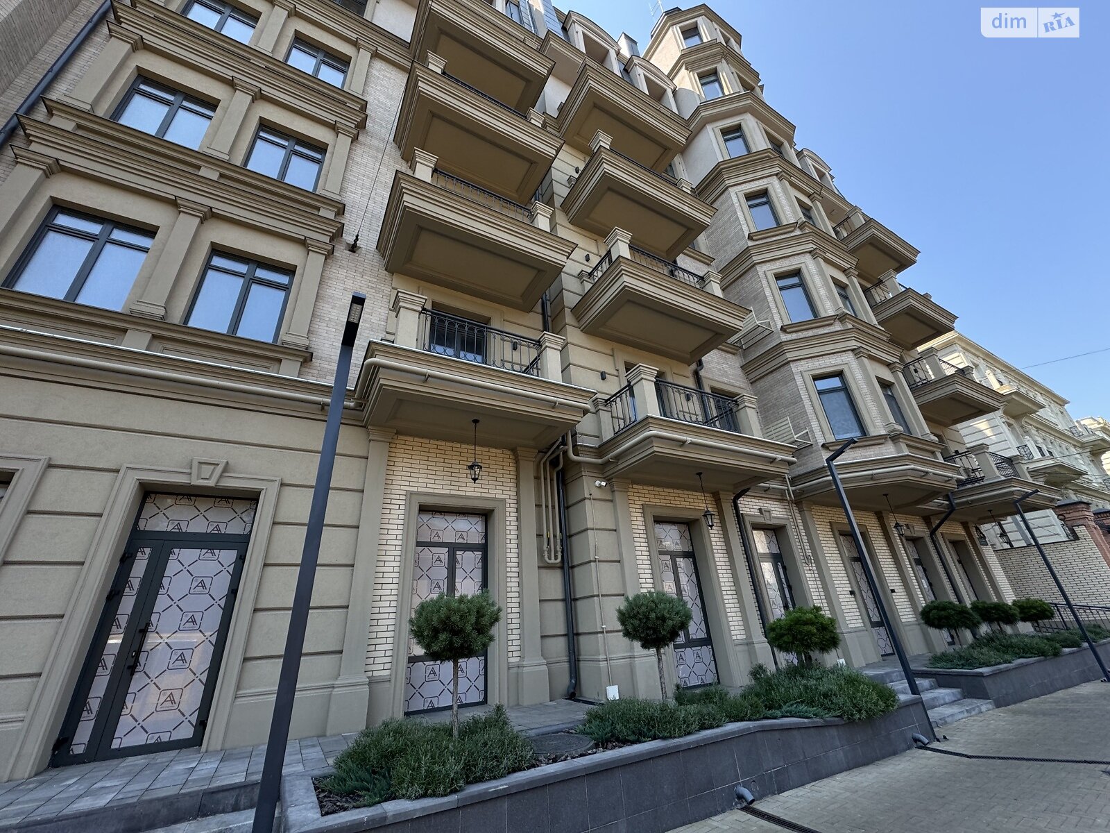 Продаж двокімнатної квартири в Одесі, на дор. Фонтанська 62К, район Середній Фонтан фото 1 Продаж двокімнатної квартири в Одесі, на дор. Фонтанська 62К, район Середній Фонтан фото 1