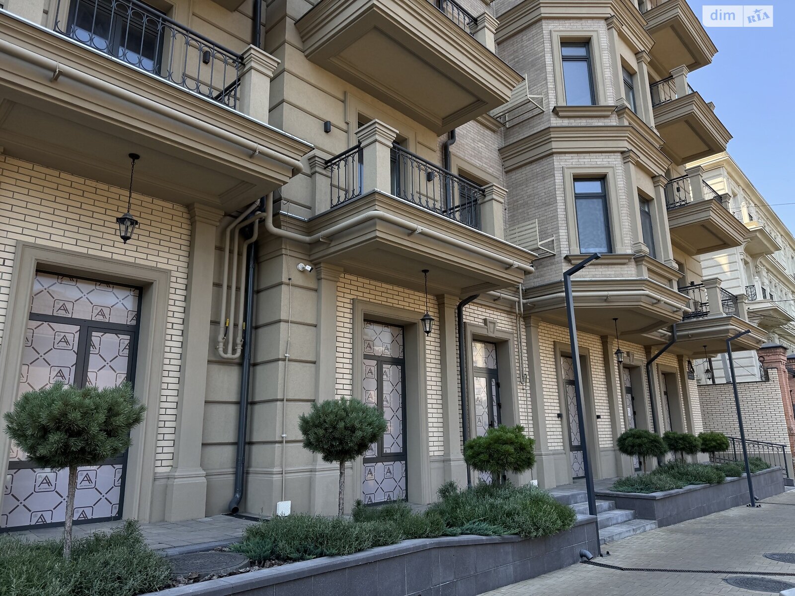 Продаж двокімнатної квартири в Одесі, на дор. Фонтанська 62К, район Середній Фонтан фото 1 Продаж двокімнатної квартири в Одесі, на дор. Фонтанська 62К, район Середній Фонтан фото 1