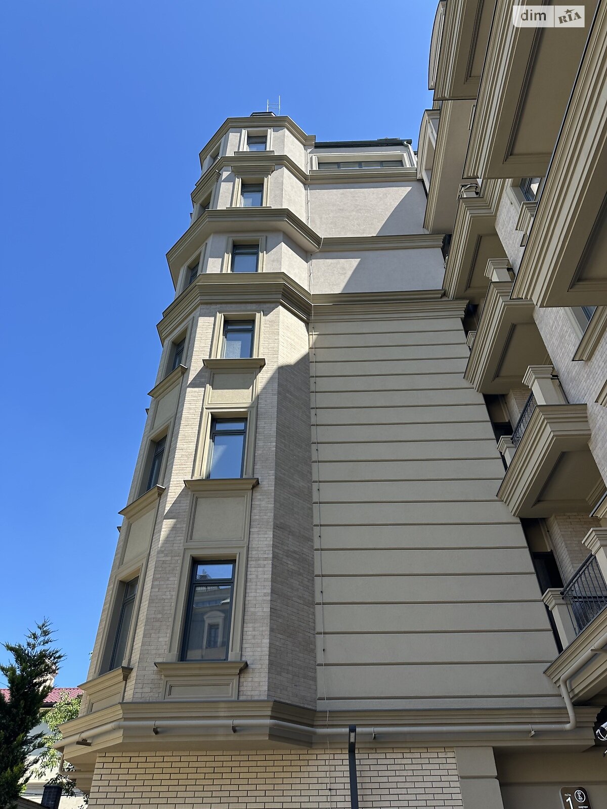 Продаж однокімнатної квартири в Одесі, на дор. Фонтанська 62К, кв. 6, район Середній Фонтан фото 1