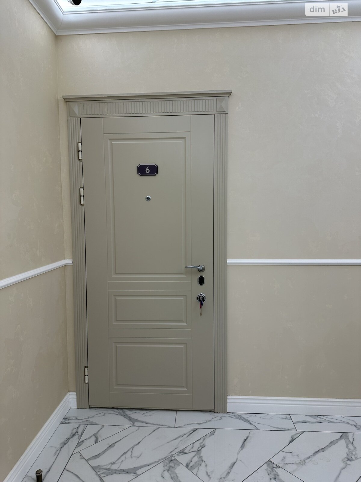 Продаж однокімнатної квартири в Одесі, на дор. Фонтанська 62К, кв. 6, район Середній Фонтан фото 1