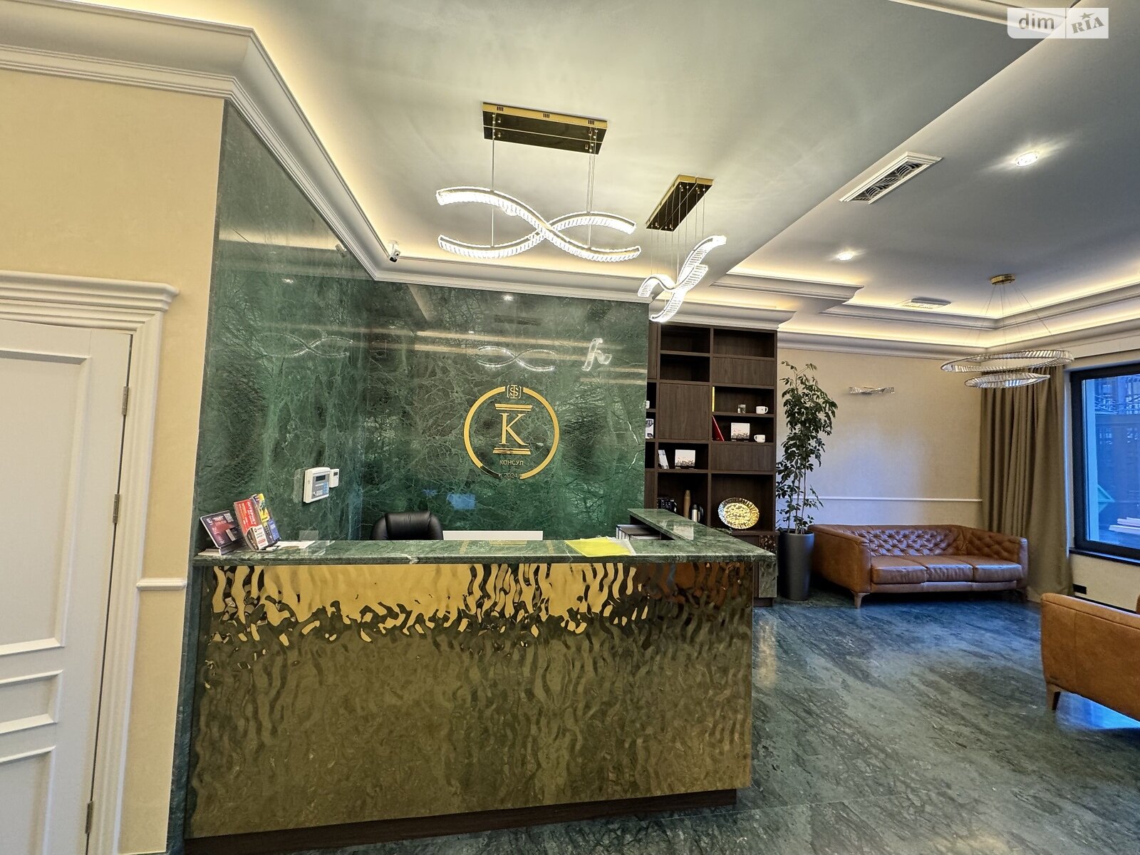 Продаж двокімнатної квартири в Одесі, на дор. Фонтанська, район Середній Фонтан фото 1