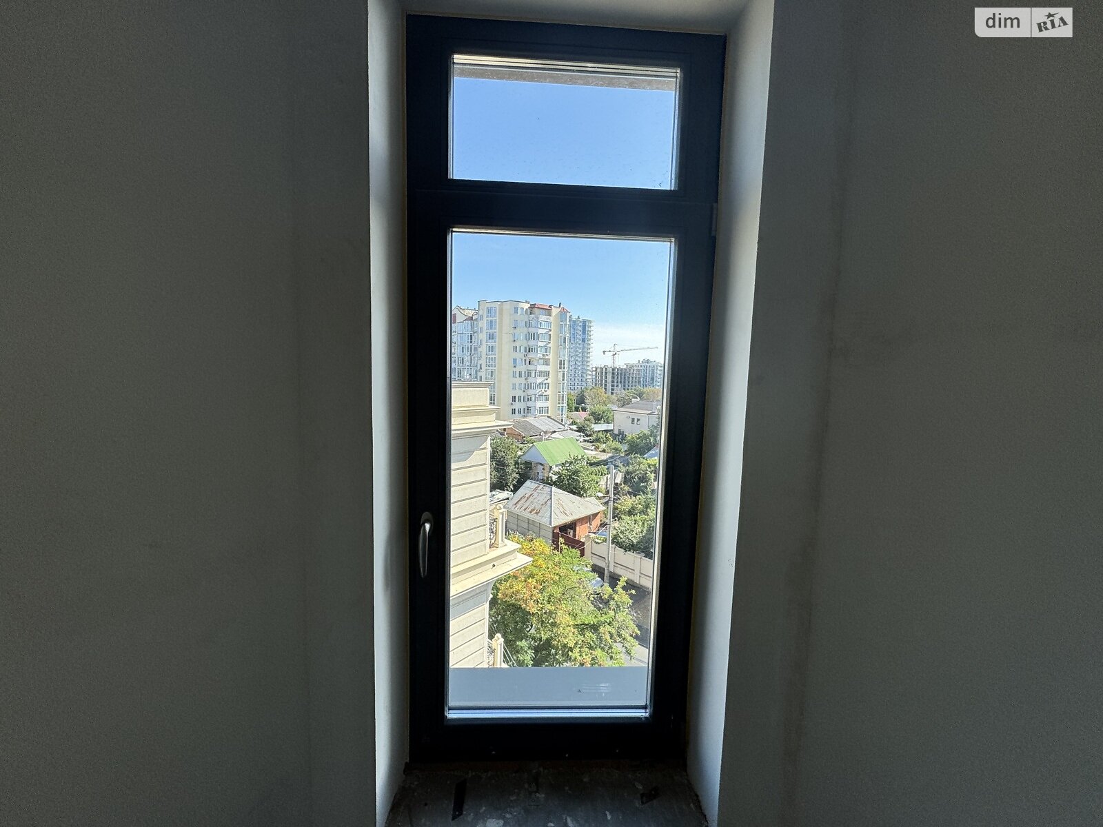 Продаж двокімнатної квартири в Одесі, на дор. Фонтанська, район Середній Фонтан фото 1