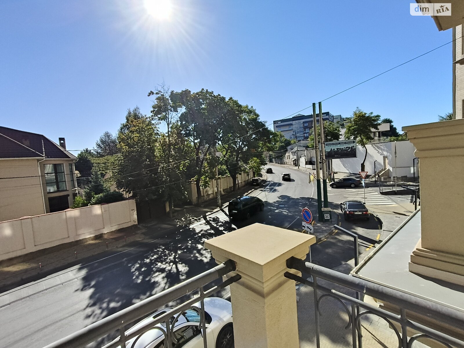 Продаж однокімнатної квартири в Одесі, на дор. Фонтанська, район Середній Фонтан фото 1 Продаж однокімнатної квартири в Одесі, на дор. Фонтанська, район Середній Фонтан фото 1