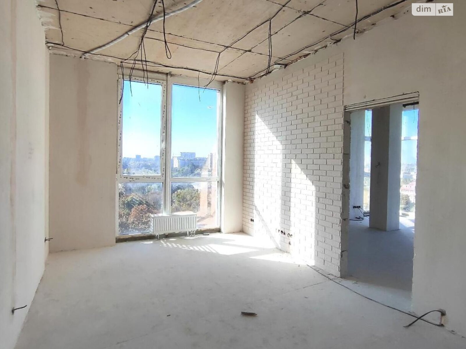 Продаж двокімнатної квартири в Одесі, на вул. Геранієва 8, район Середній Фонтан фото 1 Продаж двокімнатної квартири в Одесі, на вул. Геранієва 8, район Середній Фонтан фото 1