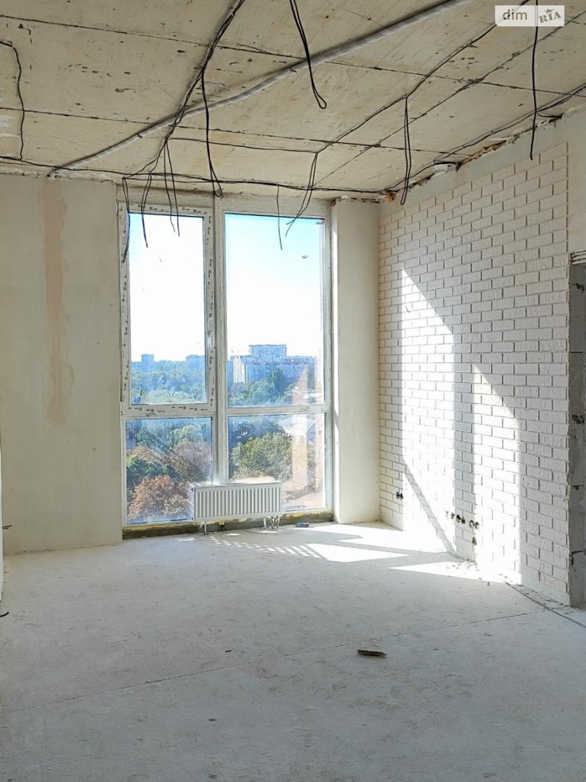 Продаж двокімнатної квартири в Одесі, на вул. Геранієва 8, район Середній Фонтан фото 1 Продаж двокімнатної квартири в Одесі, на вул. Геранієва 8, район Середній Фонтан фото 1