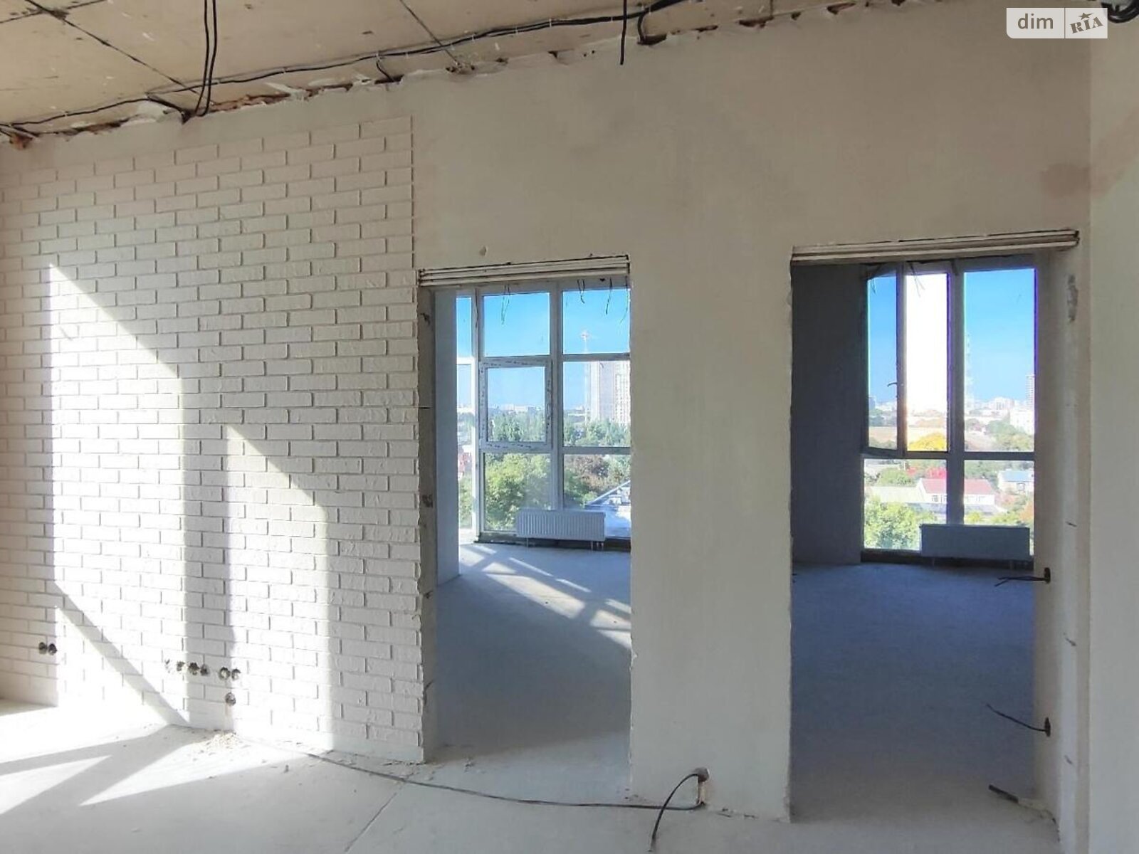 Продаж двокімнатної квартири в Одесі, на вул. Геранієва 8, район Середній Фонтан фото 1 Продаж двокімнатної квартири в Одесі, на вул. Геранієва 8, район Середній Фонтан фото 1