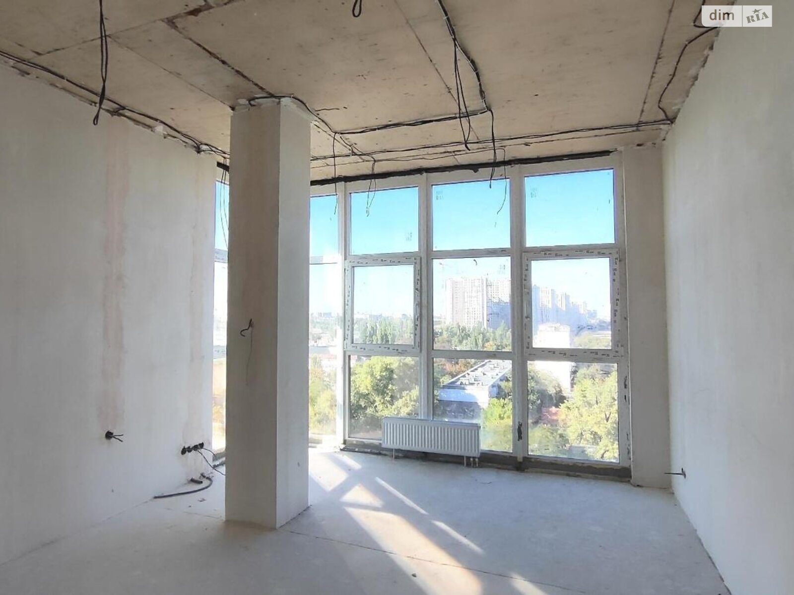 Продаж двокімнатної квартири в Одесі, на вул. Геранієва 8, район Середній Фонтан фото 1 Продаж двокімнатної квартири в Одесі, на вул. Геранієва 8, район Середній Фонтан фото 1